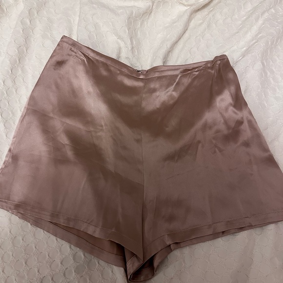 Reformation Pants - Silk Reformation Women Shorts